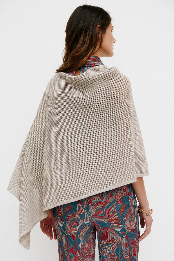 Hoss Intropia Natalia. Capa de malha Beige