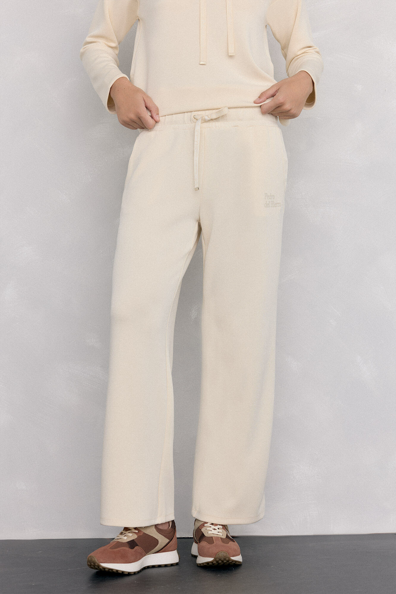 Pedro del Hierro Pantal&oacute;n activewear tejido softouch