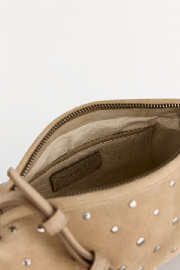 Pedro del Hierro Bolso de hombro con tachas en piel Crudo