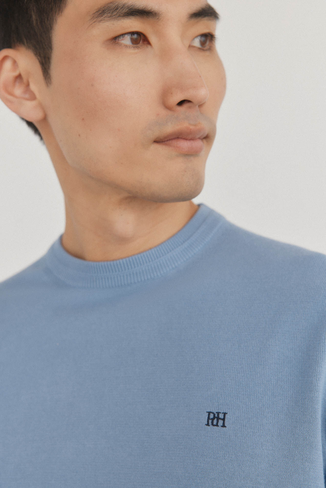 Pedro del Hierro Su&eacute;ter fino de algod&atilde;o premium com gola redonda
