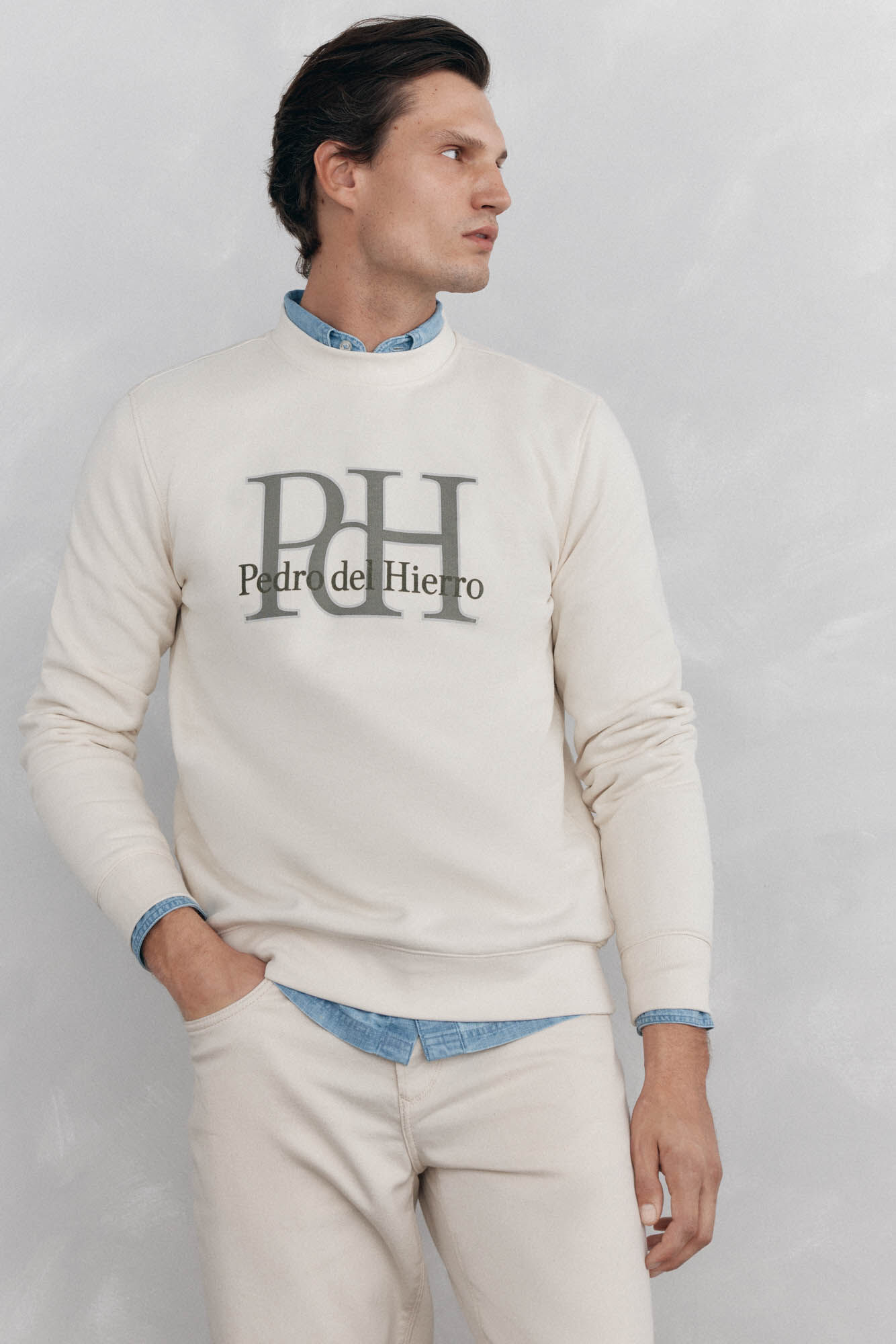Pedro del Hierro Sudadera logo cuello caja