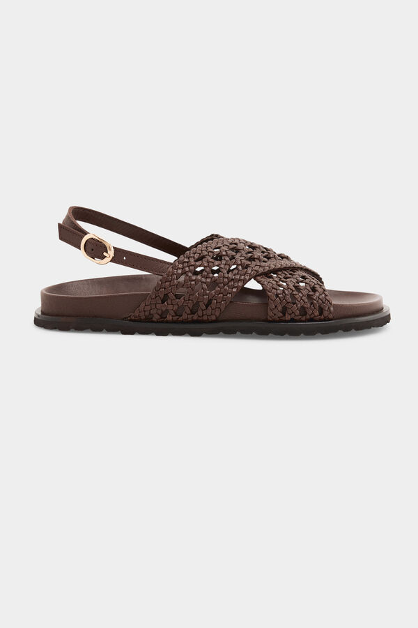 Pedro del Hierro Sand&aacute;lia tran&ccedil;ada Marrom