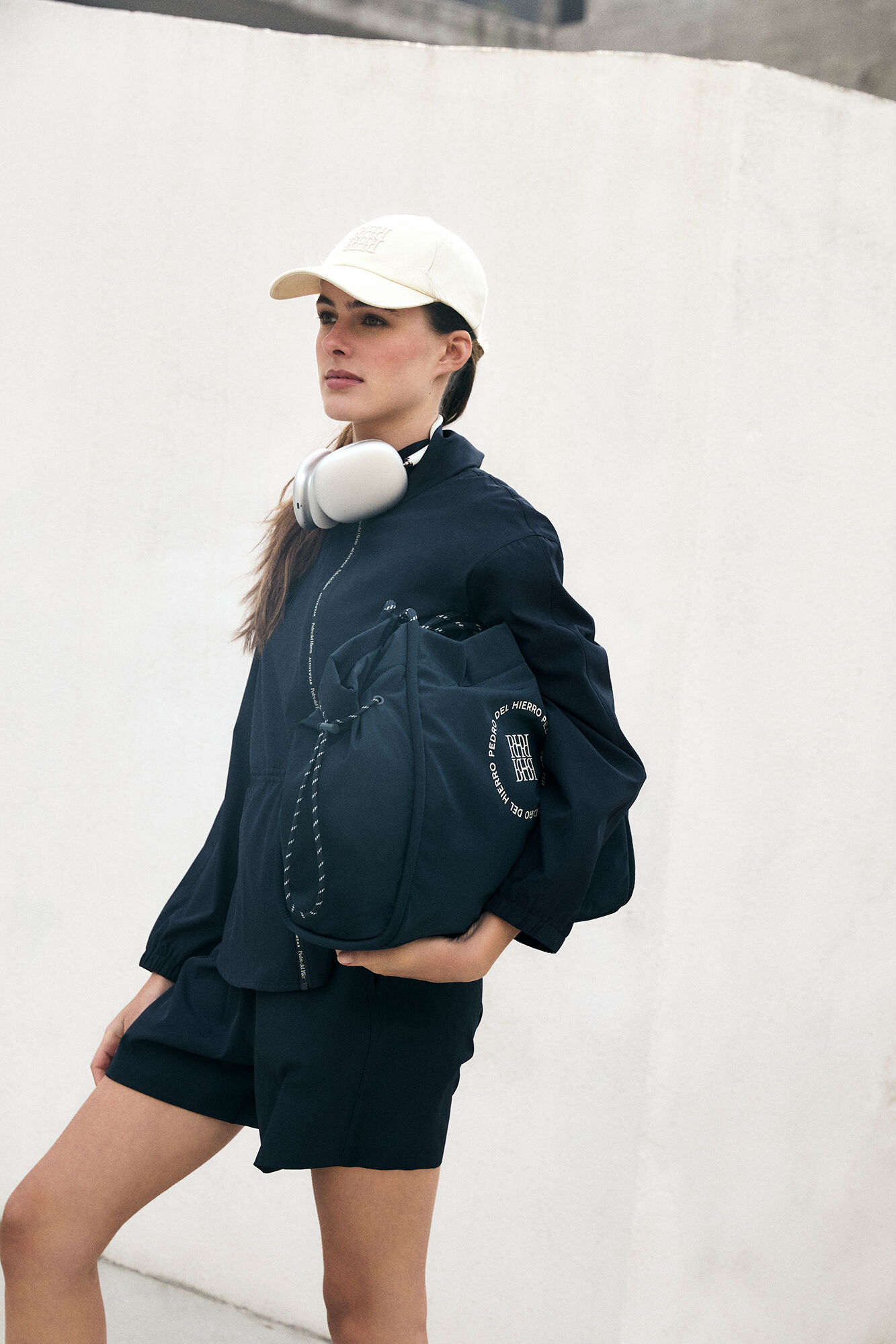 Pedro del Hierro Sudadera tejido t&eacute;cnico peplum