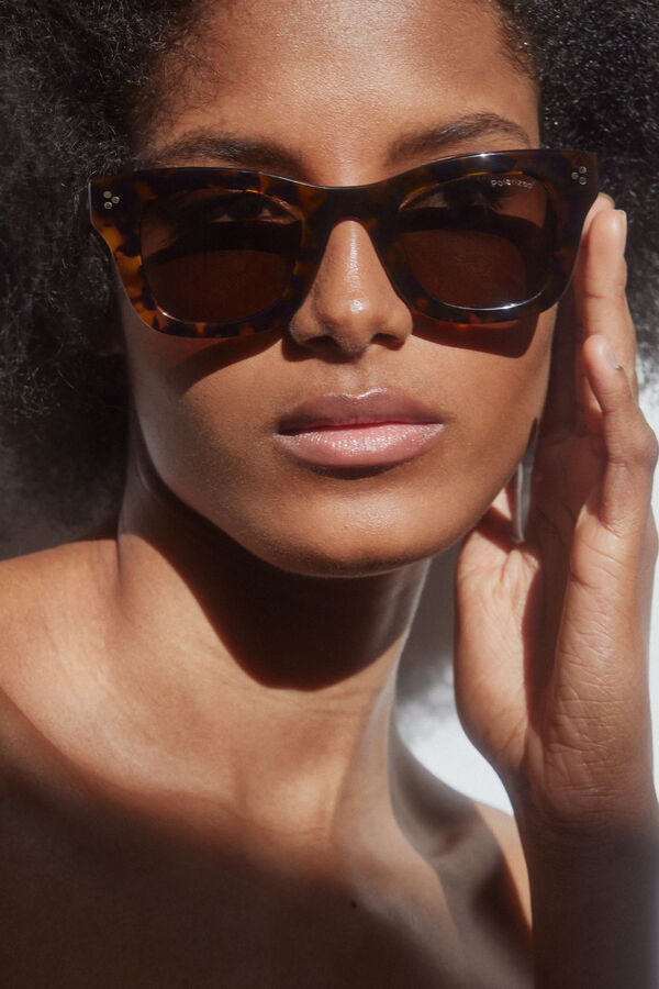 Pedro del Hierro Women's PdH sunglasses Brown