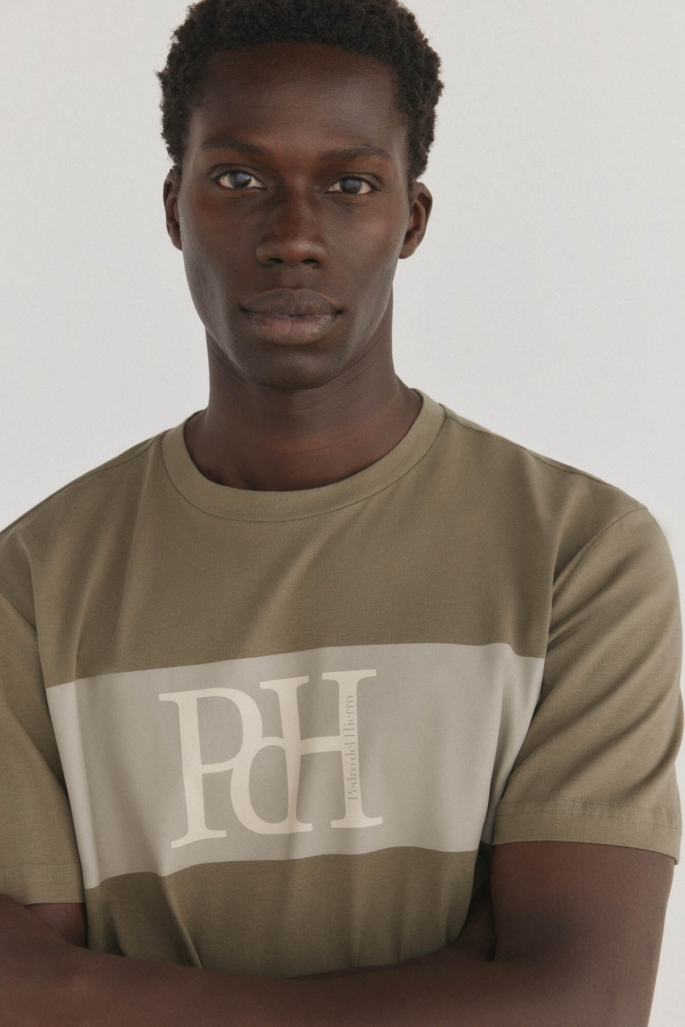 Pedro del Hierro T-shirt logo