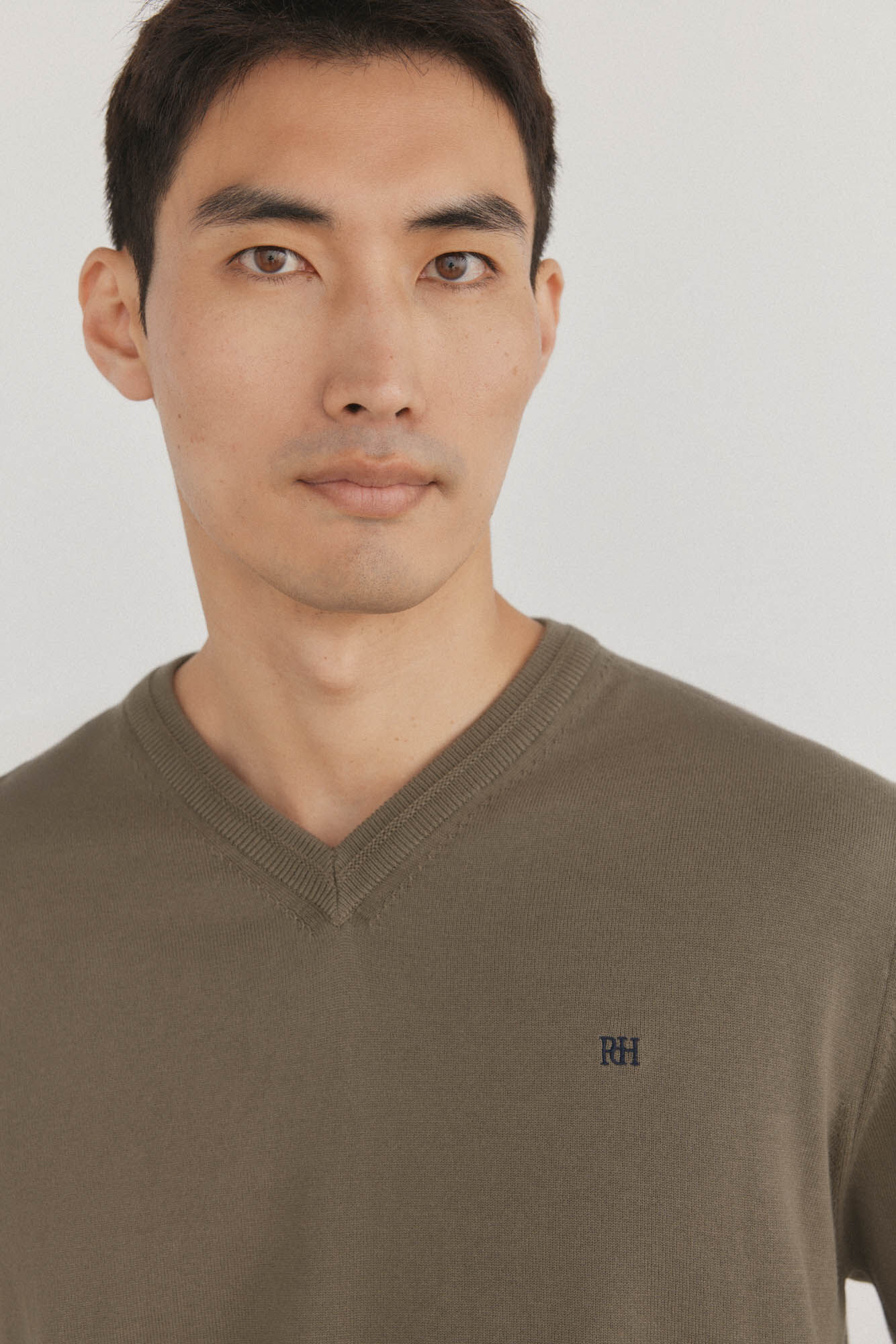 Pedro del Hierro gola de malha fina de algod&atilde;o premium com bico