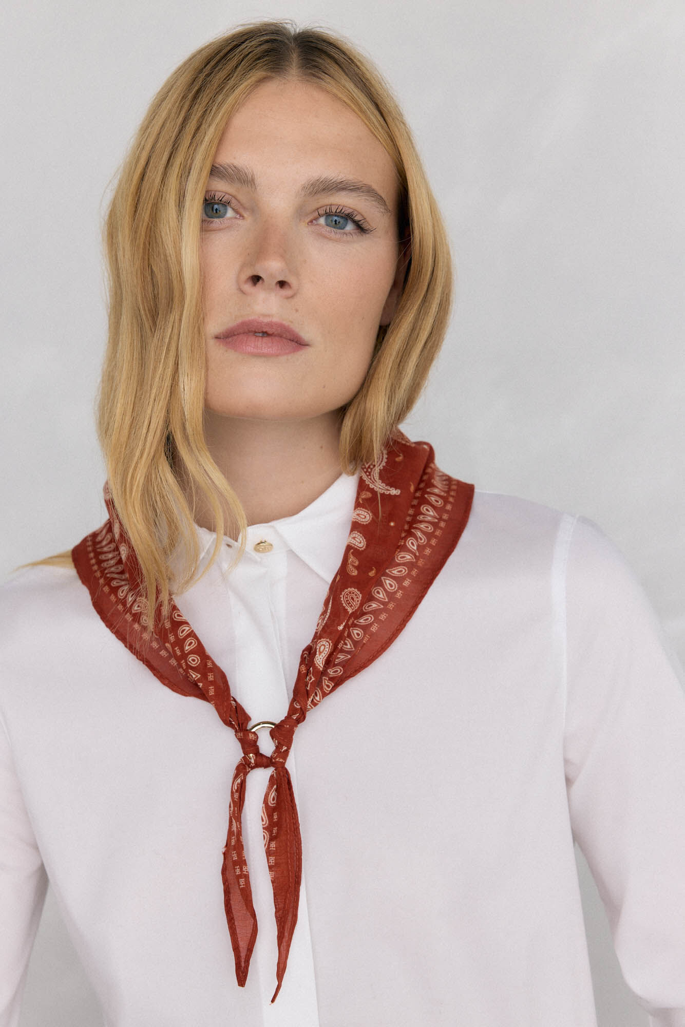 Pedro del Hierro Bandana con anilla