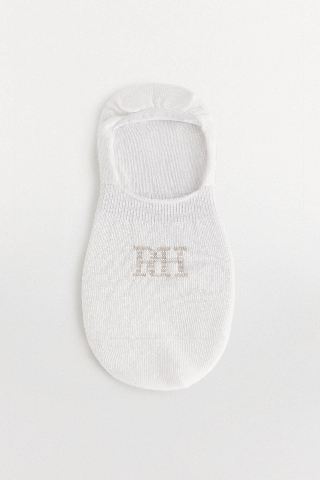 Pedro del Hierro Calcet&iacute;n invisible