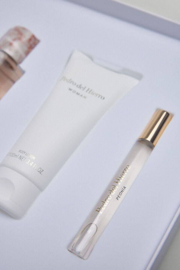 Pedro del Hierro Peony fragrance set Pink