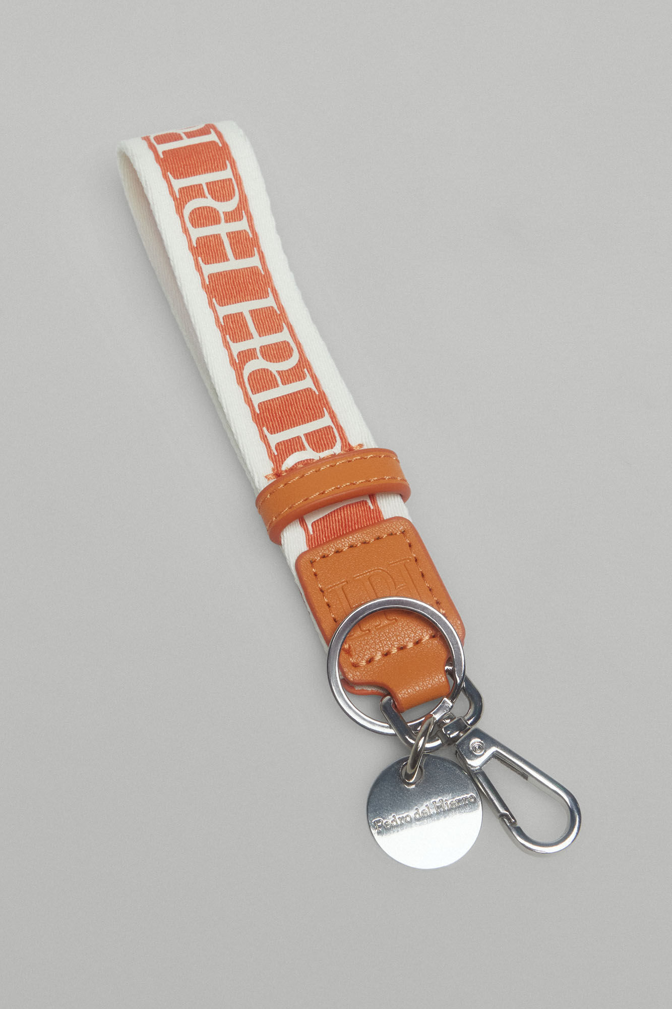 Pedro del Hierro Llavero cinta