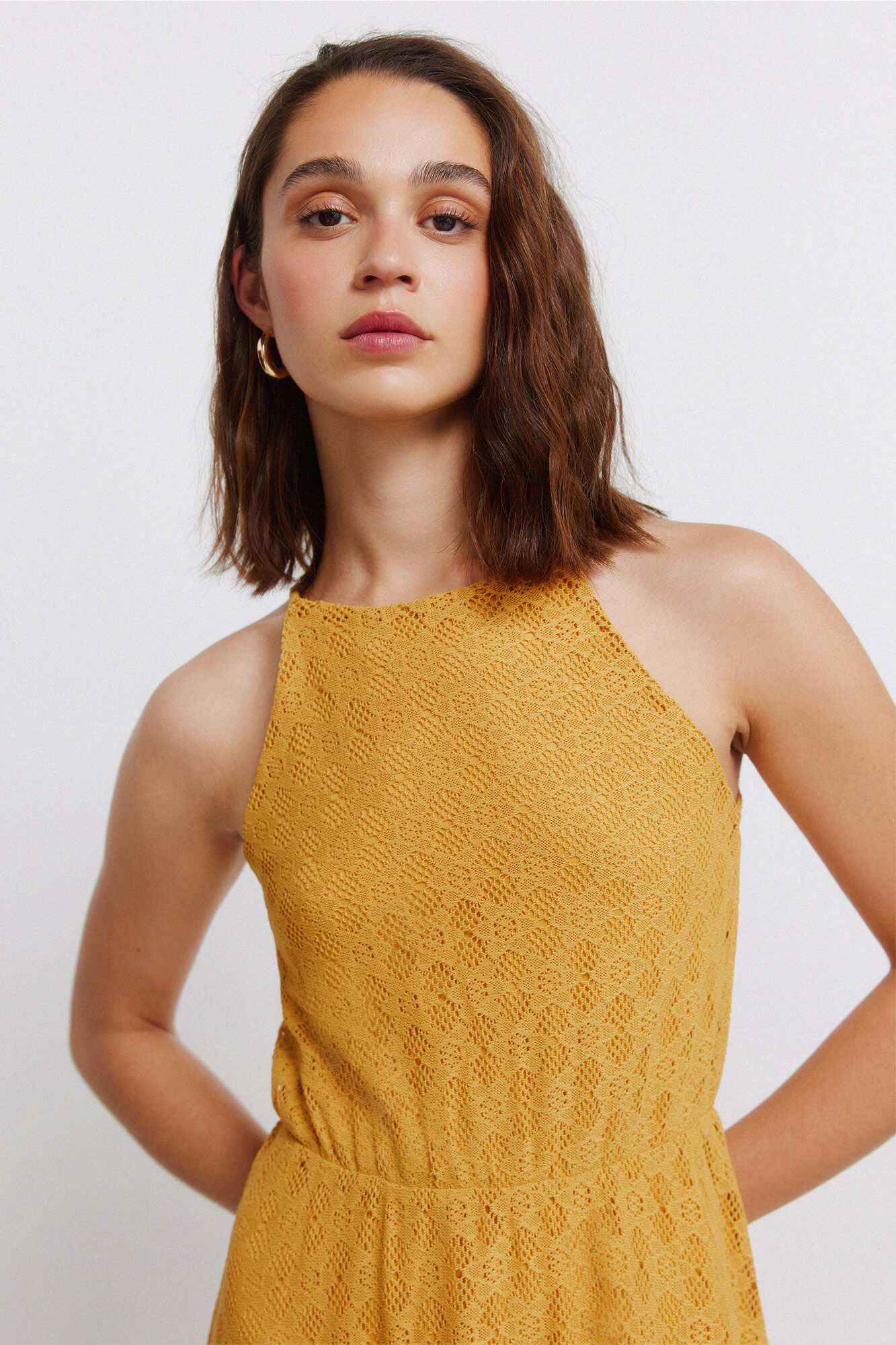 Springfield Vestido midi halter bordado