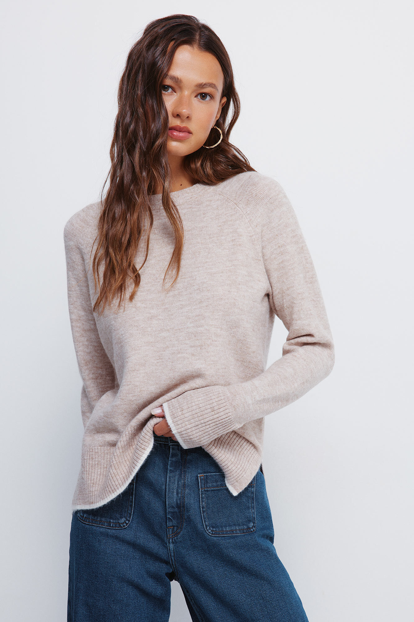 Springfield K&aacute;belk&ouml;t&eacute;sű nyak