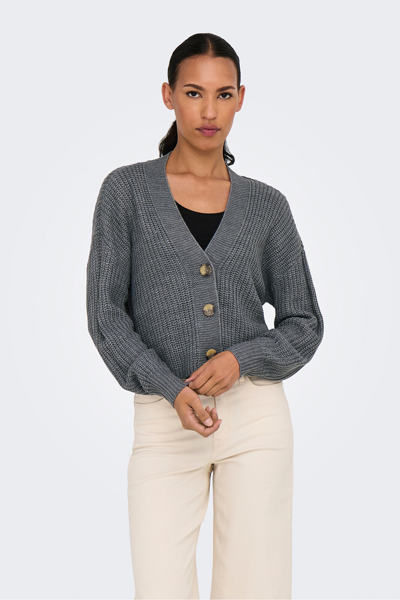 Only C&aacute;rdigan cierre de botones