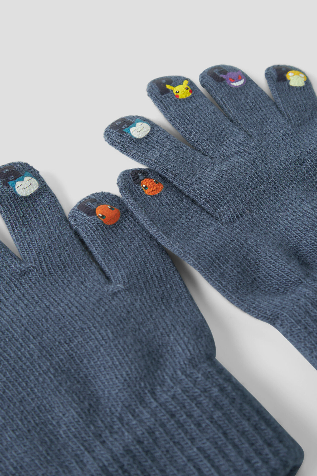 Name it Guantes de Pokemon