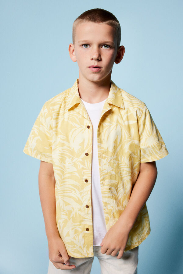 Springfield Camisa hojas niño estampado amarillo