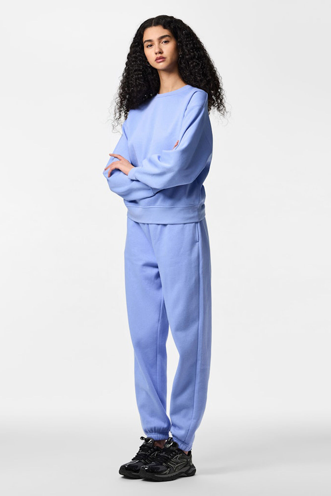 Pieces Pantal&oacute;n jogger pu&ntilde;o