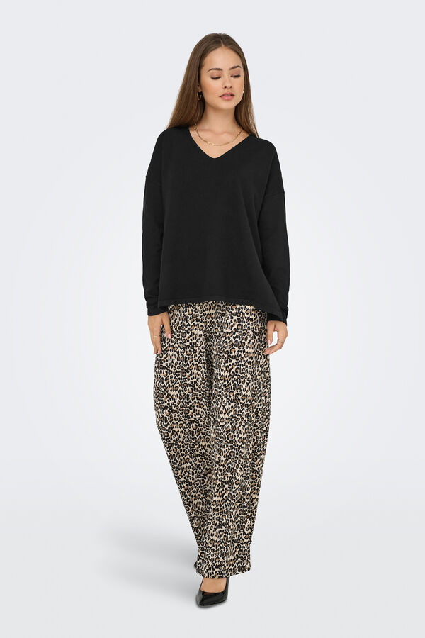 Only Jersey oversized cuello de pico negro