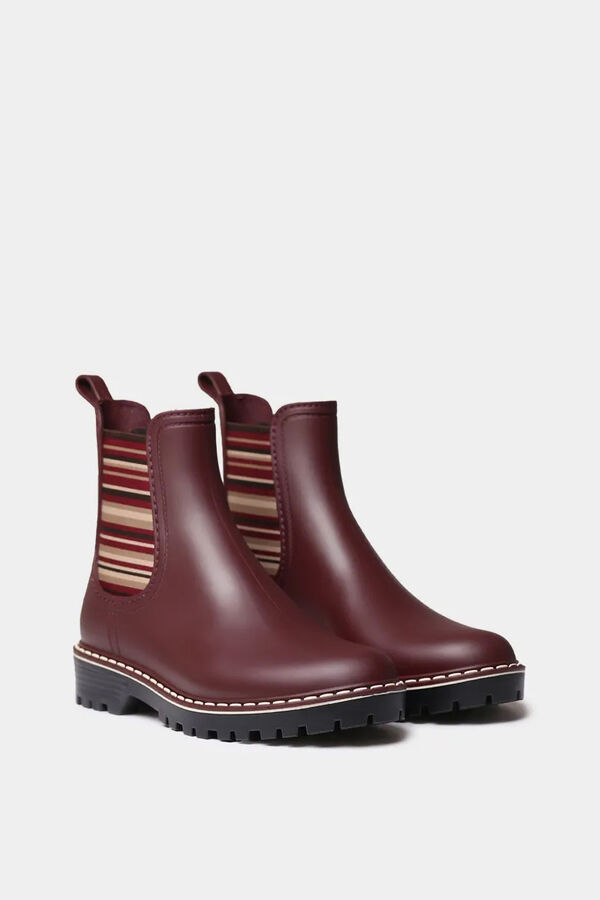 Toni Pons Bot&iacute;n de piel estampado