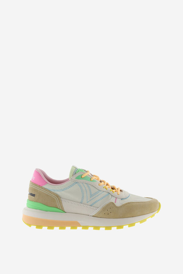 Victoria Zapatillas suela relieve beige