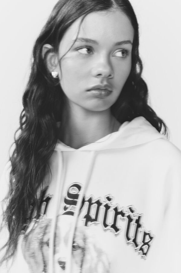 High Spirits Barky pul&oacute;ver sz&uuml;rke