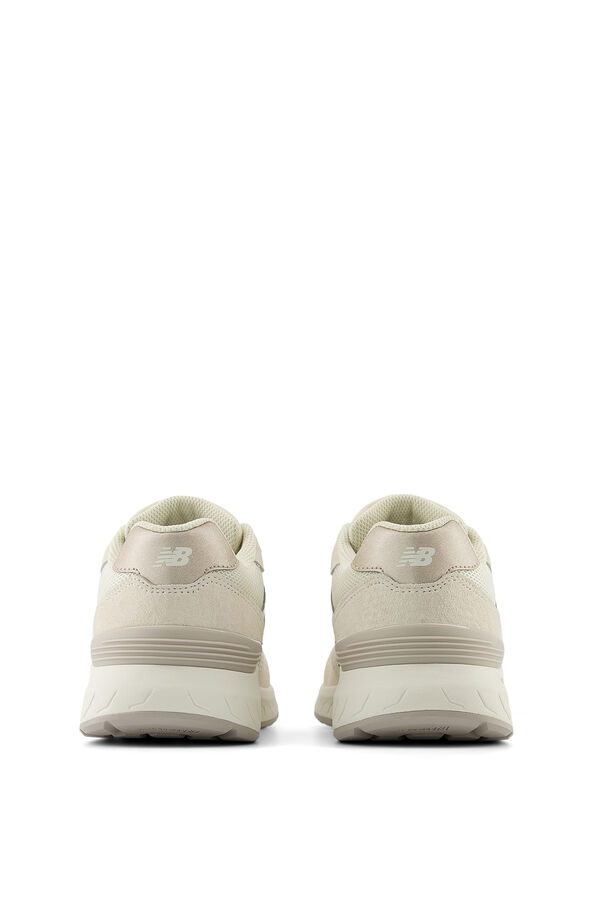 New Balance New Balance WW880 Men's Sneakers brown