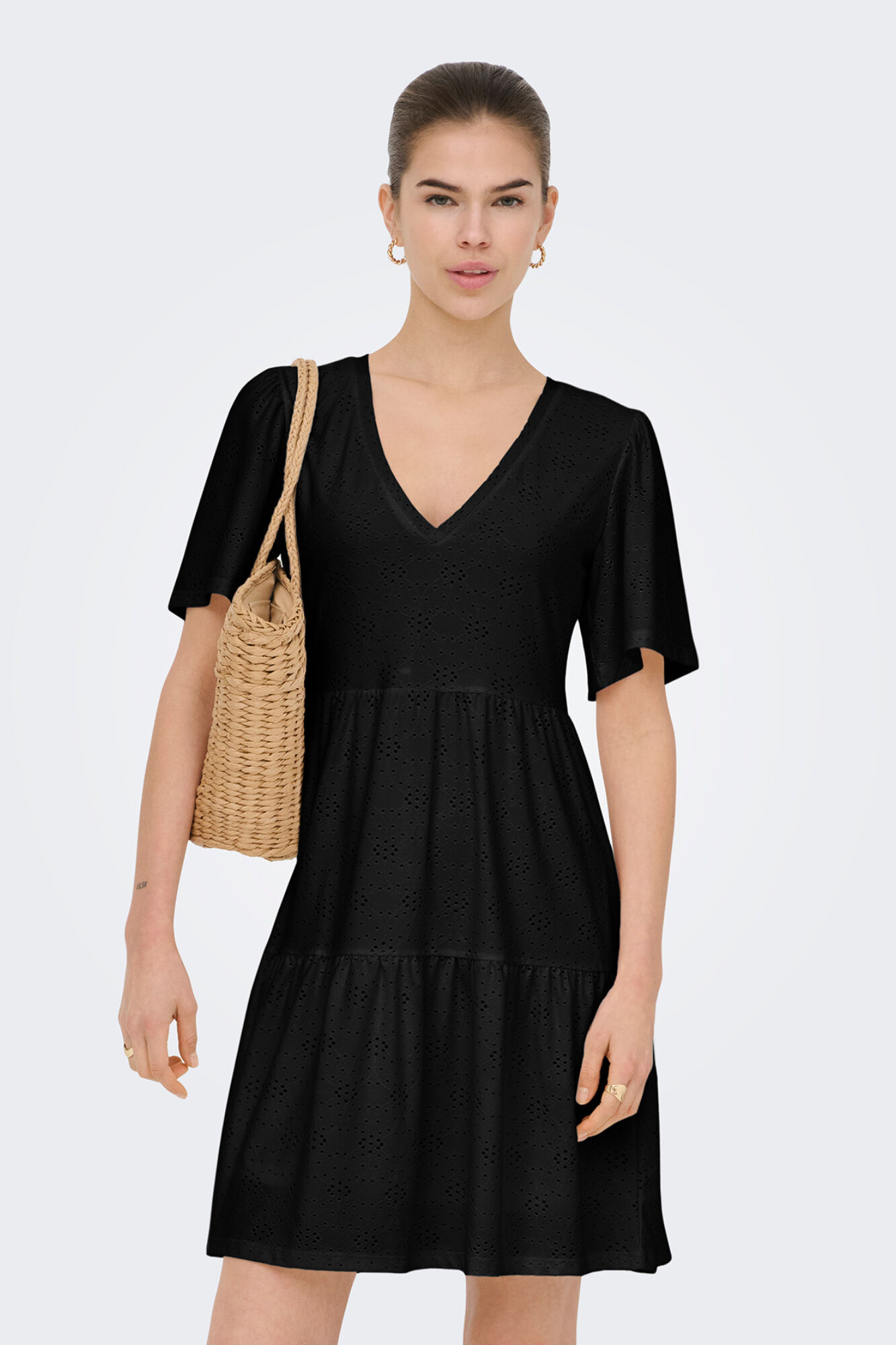 Only Vestido corto troquelado
