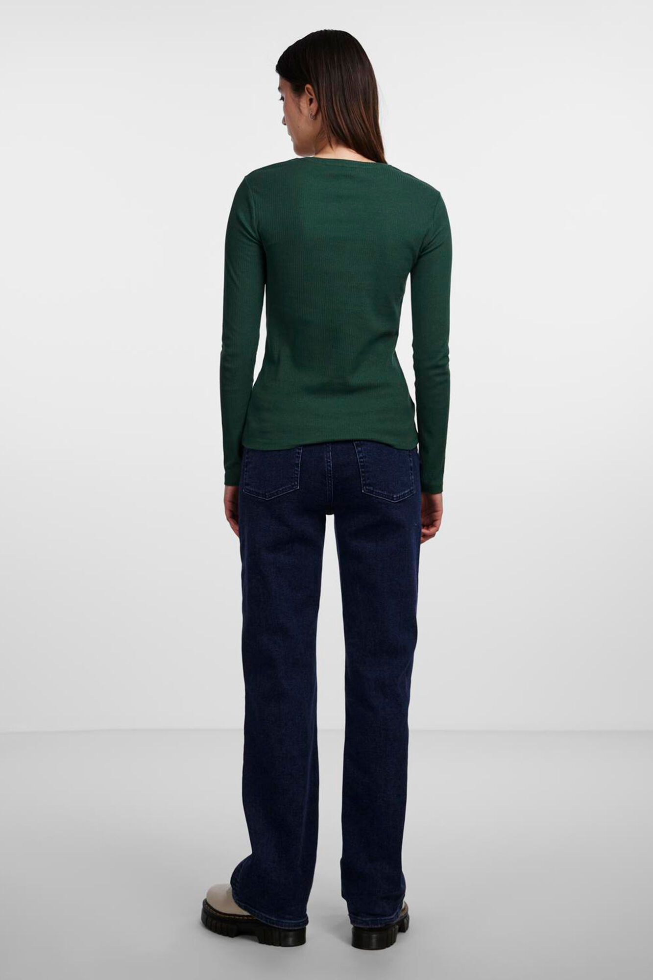 Pieces T-shirt b&aacute;sica 