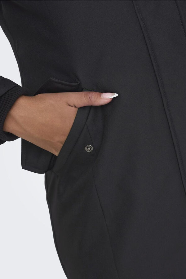 Only Parka con capucha con pelo negro