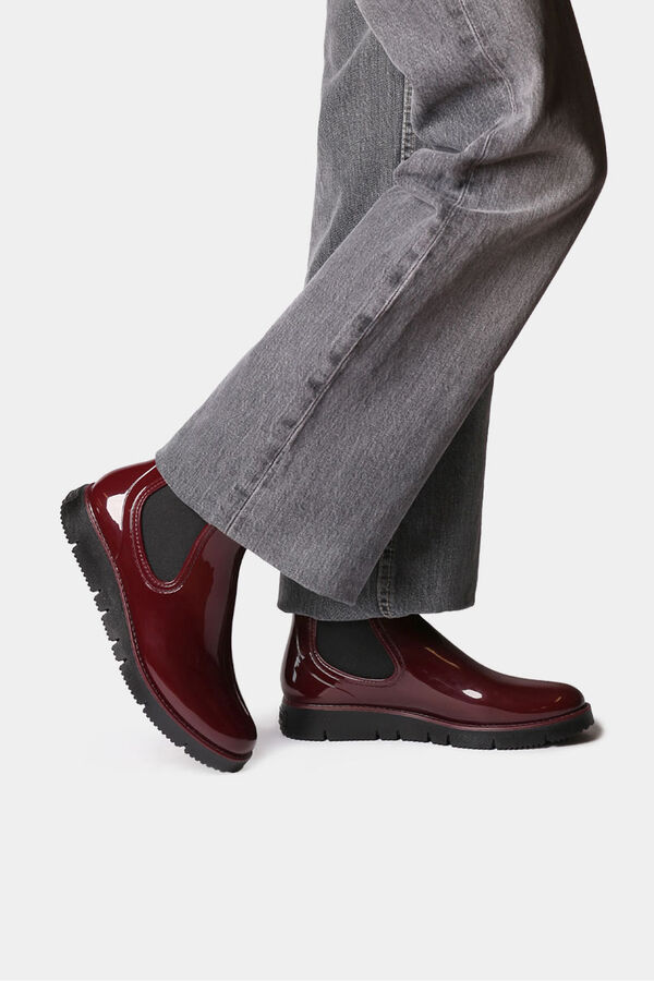 Toni Pons Bot&iacute;n de agua burdeos