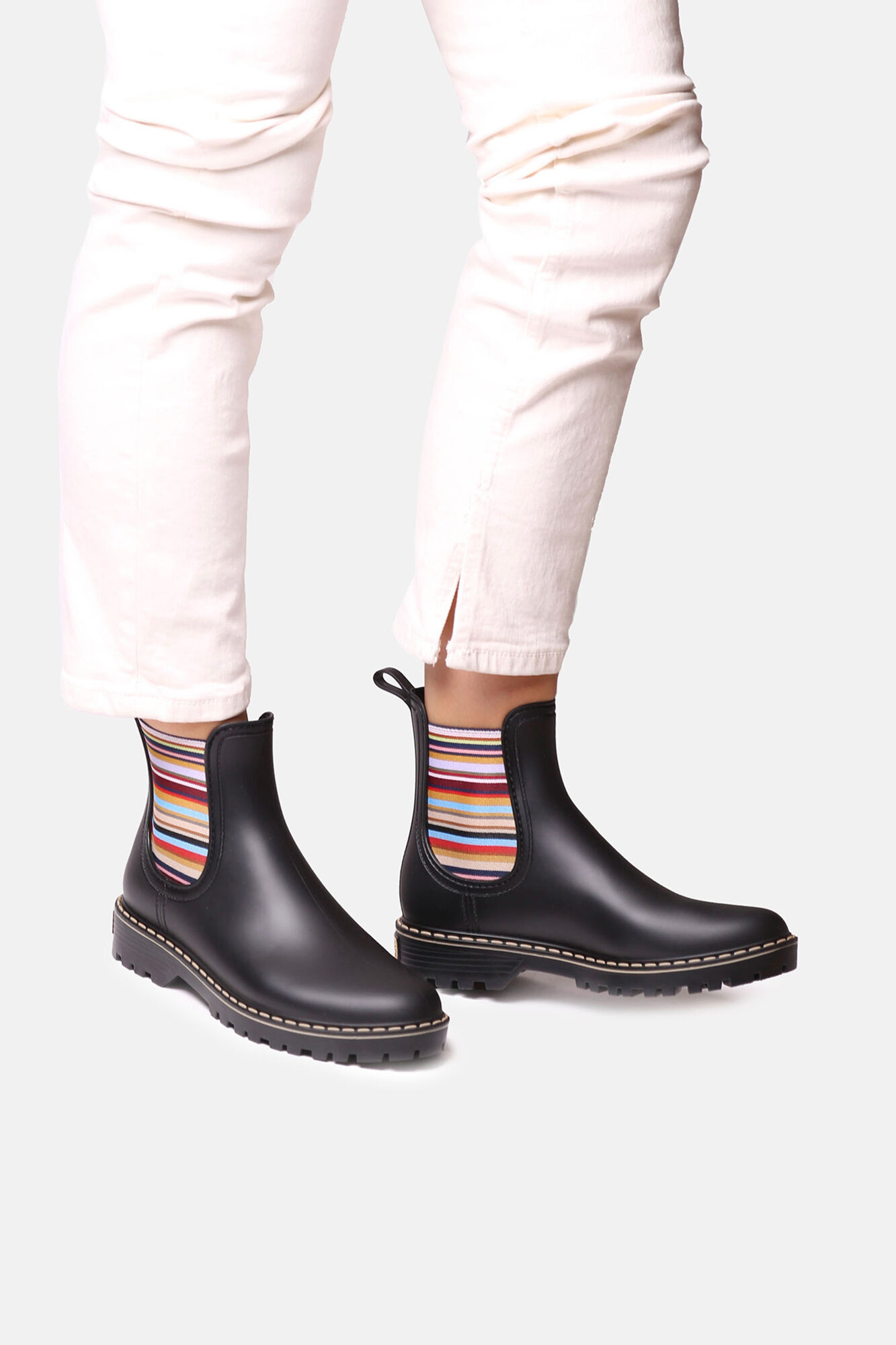 Toni Pons Bot&iacute;n de piel