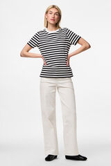 Pieces T-shirt b&aacute;sica preto