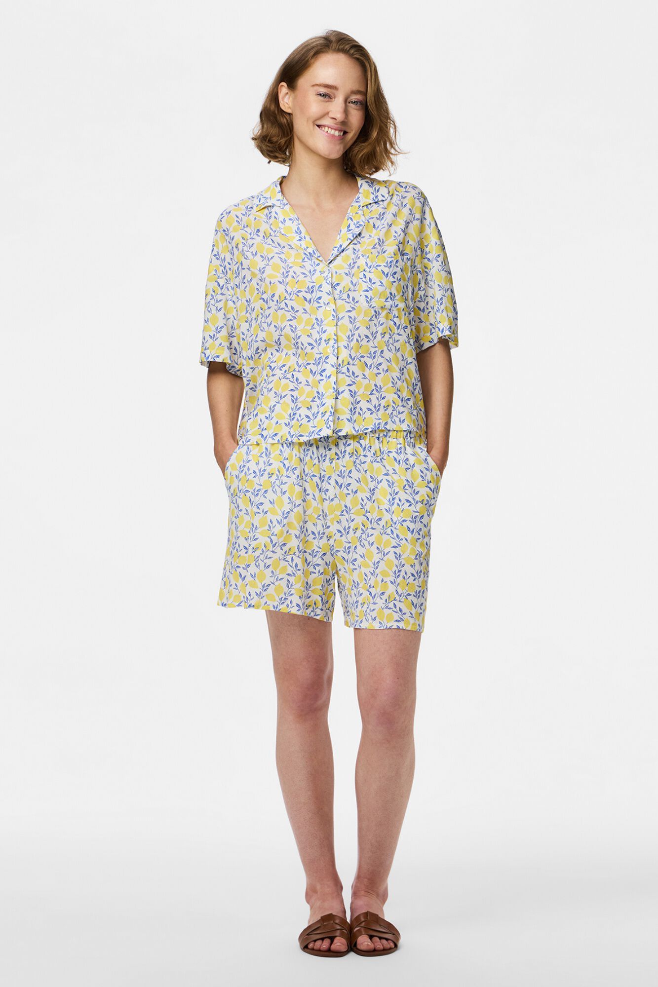 Pieces Short fluido estampado