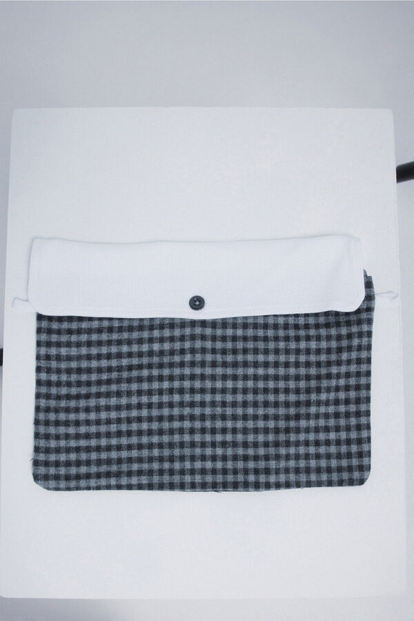 Springfield Duga pidžama sa sivim kariranim pantalone sa lepr&scaron;avim uzorkom Bež