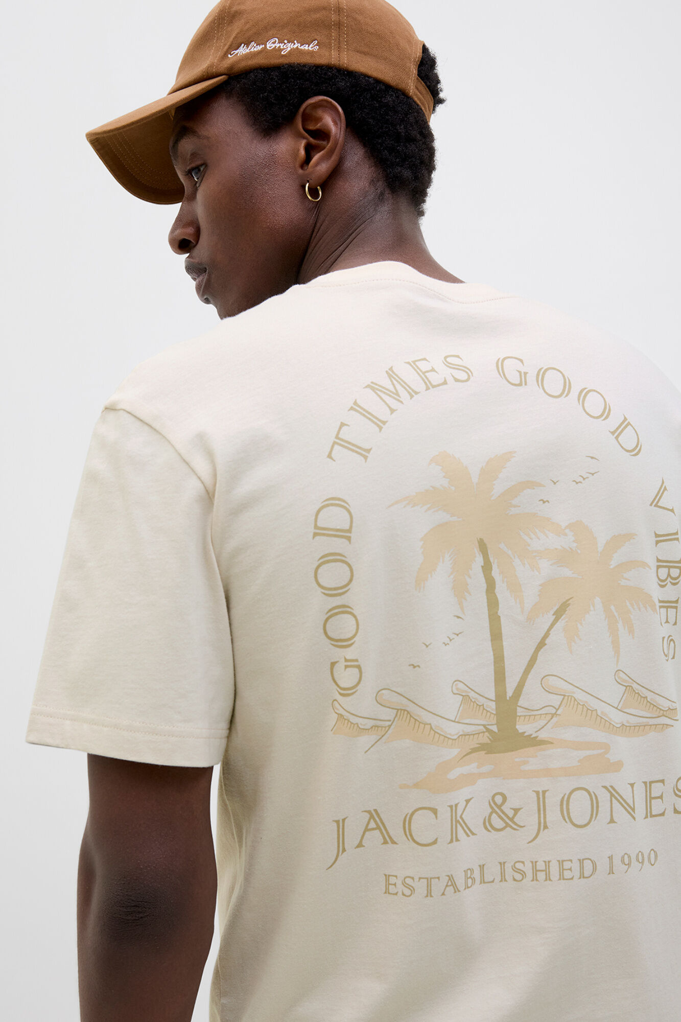 Jack & Jones T-shirt slim com estampado nas costas
