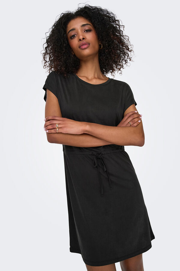 Only Vestido corto manga corta negro