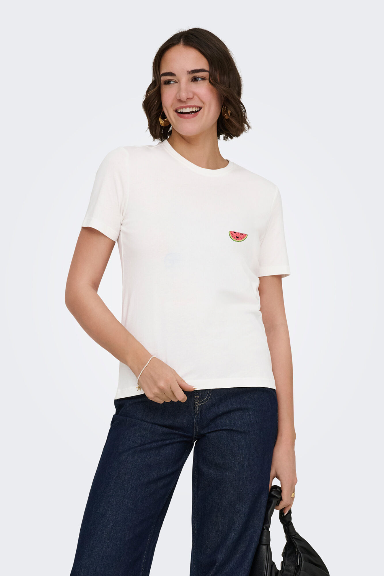 Only Camiseta b&aacute;sica de manga corta