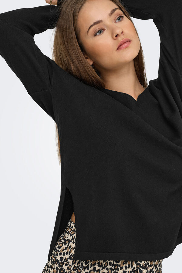 Only Jersey oversized cuello de pico negro