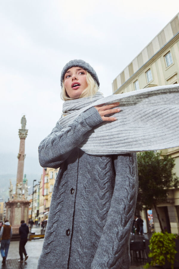 Springfield Pearl ribbed scarf grey