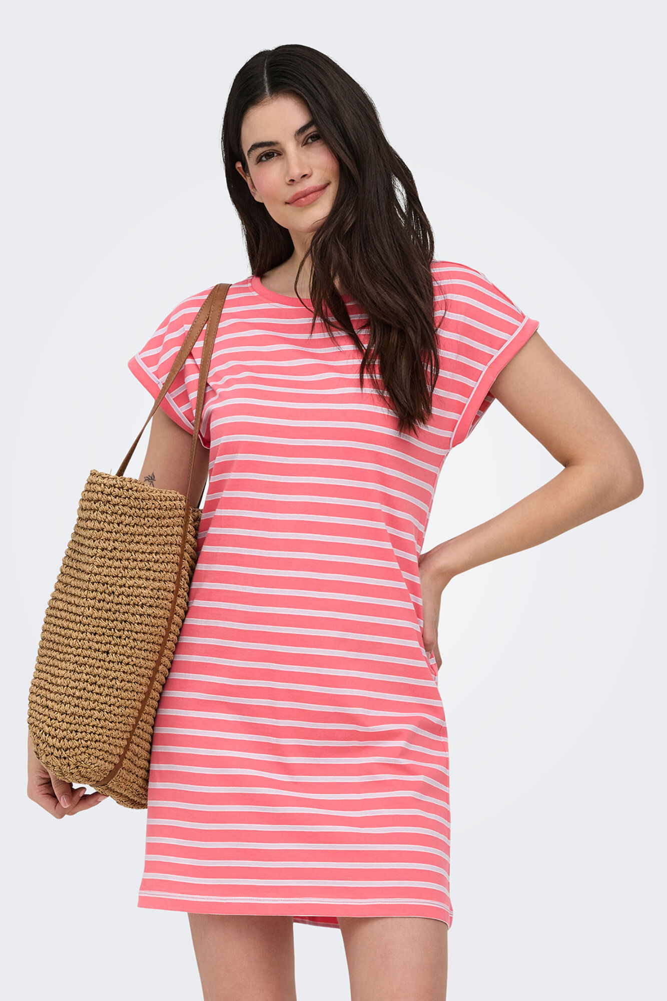 Only Vestido curto estampado &agrave;s riscas