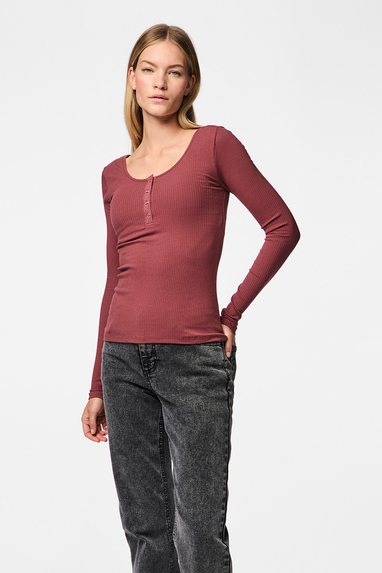 Pieces Top de canal&eacute;