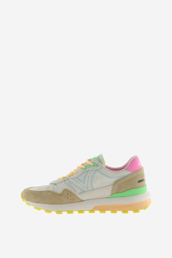 Victoria Zapatillas suela relieve beige