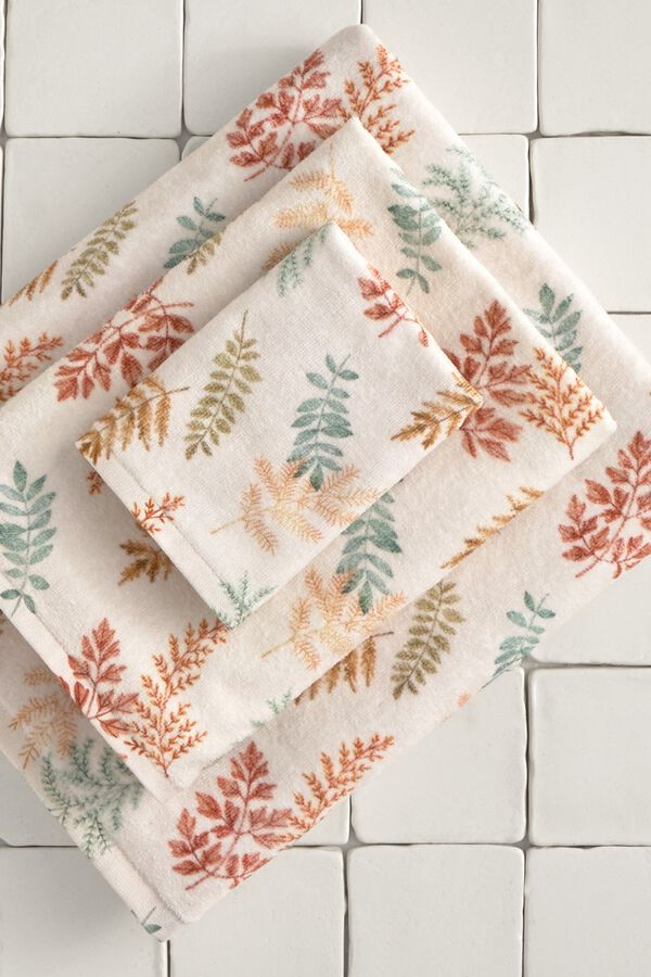 Textura Floral print terry towel white