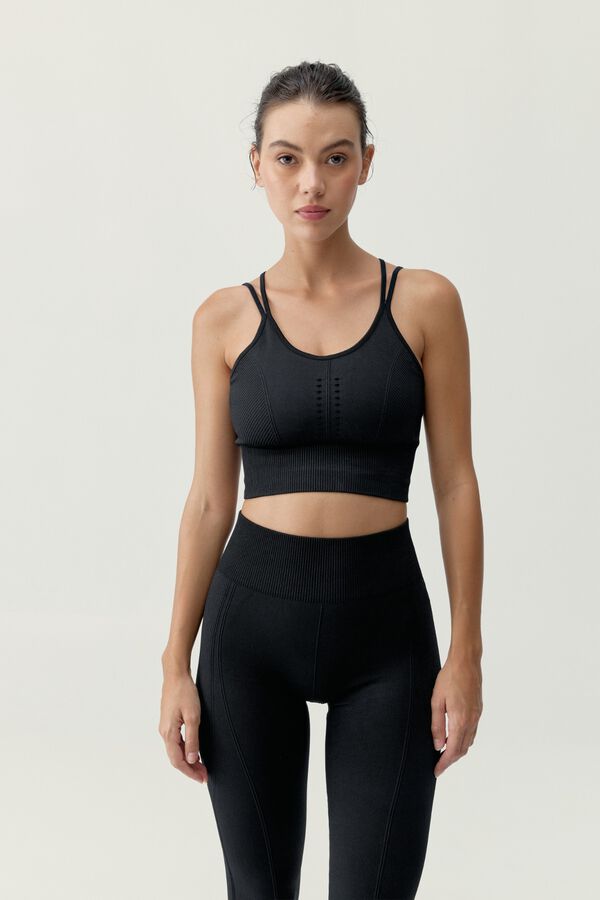 Born Living Yoga Black India top black