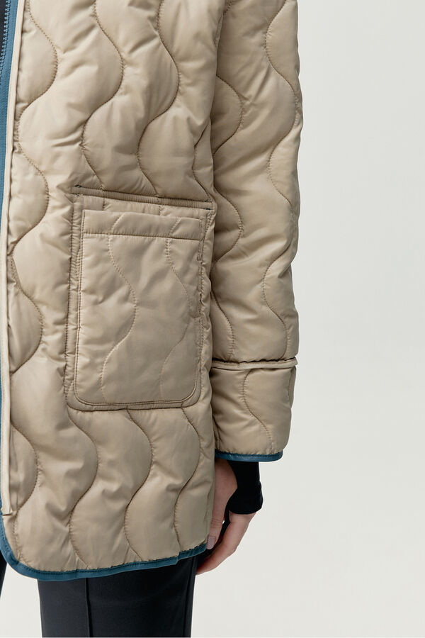 Born Living Yoga Sportjacke Yasu Stick/Winter Ecru mit Print