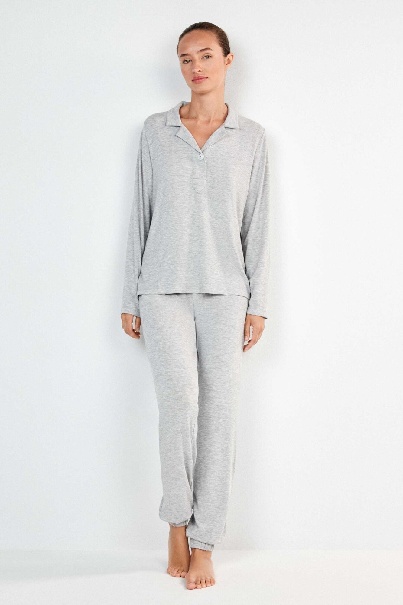 Gisela Langer Pyjama aus glattem Strick