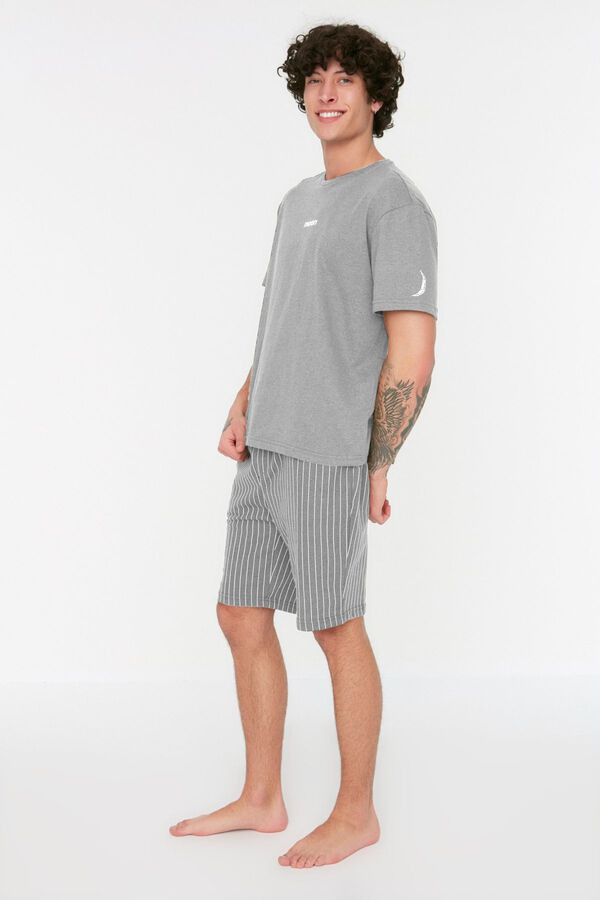 Trendyol Striped short pyjamas grey