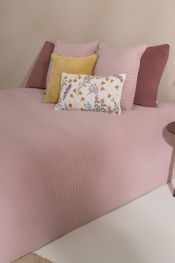 Womensecret Embroidery detail bedspread. For a 180-200 cm bed. pink