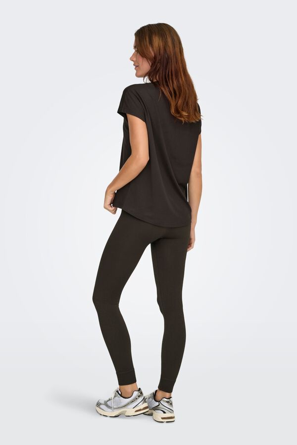 Only Play Soft touch short sleeve T-shirt nude
