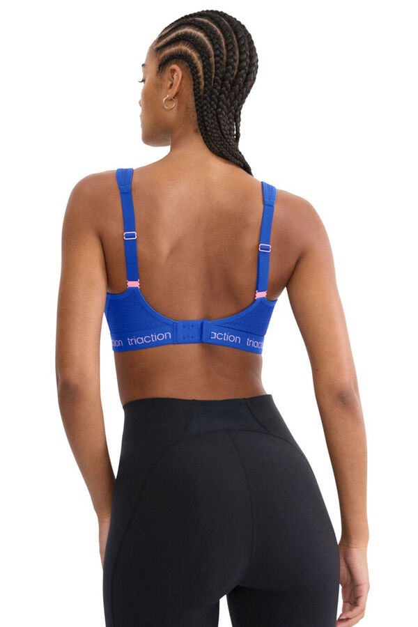 Triumph Szivacsos magas tart&aacute;s&uacute; sportmelltart&oacute; k&eacute;k