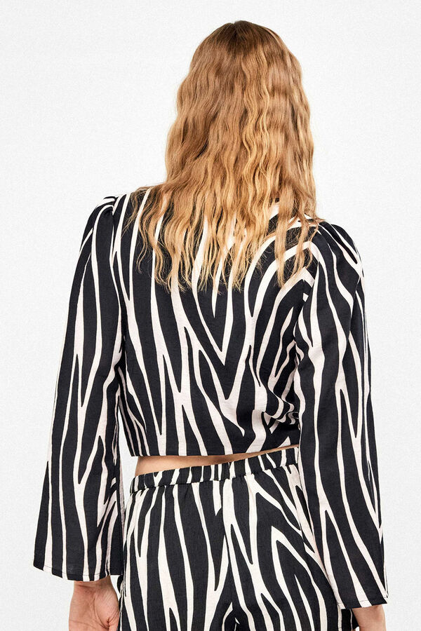 Gisela Short corto estampado animal print cebra blanco